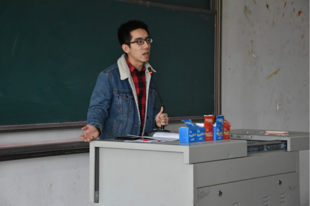 【辅导员说完满】韶华青春 勇敢前行——大数据学院、信息工程学院开展辅导员说完满活动