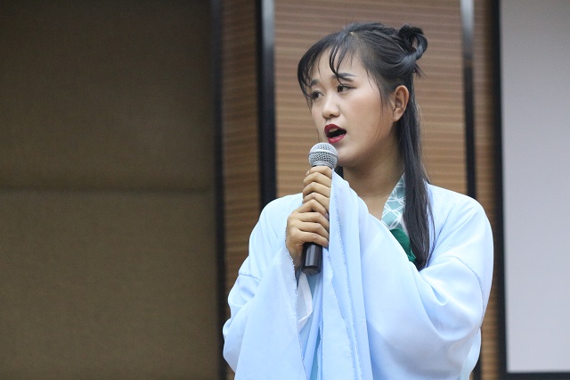 诗意笛蕴诉衷肠 故辞流琴语深情——环科系第三届“酣对古今 脉成中华”古风传承大会