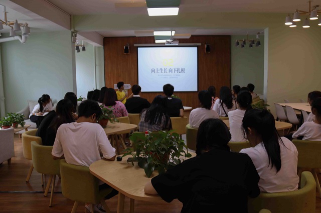 【毕业季】学长经验分享 互动交流促成长——青藤书院举办优秀书院毕业生分享会