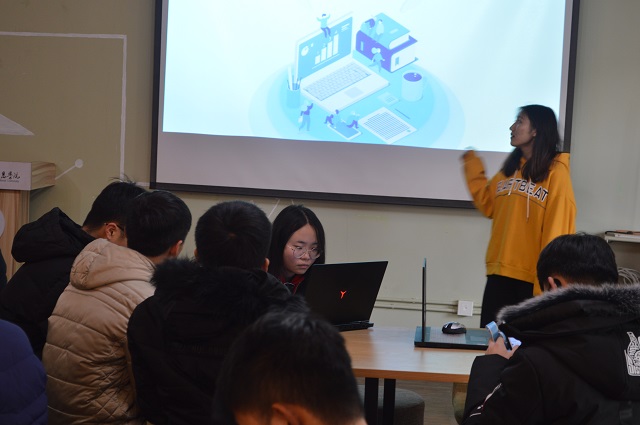 【社团快讯】面向对象 铸造编程——首届软件编程“Java培训——面向对象”活动