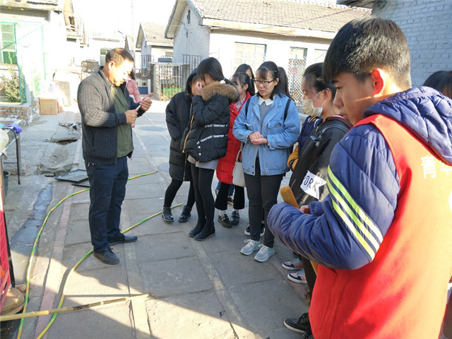 【完满班级】为公益 我们在行动——淬炼商学院举办“善”行青春主题活动（五十五）