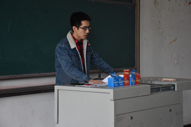 再见大学 再见亲爱的你——大数据学院、信息工程学院开展毕业就业主题班会