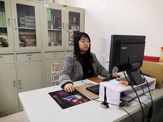 【辅导员说完满】警钟长鸣保国安 重任在肩不畏难——食品与环境学院2017级主题年级会