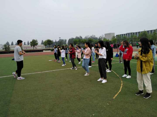 【完满班级】同奋斗 共青春——淬炼商学院五月完满班级主题活动（十五）