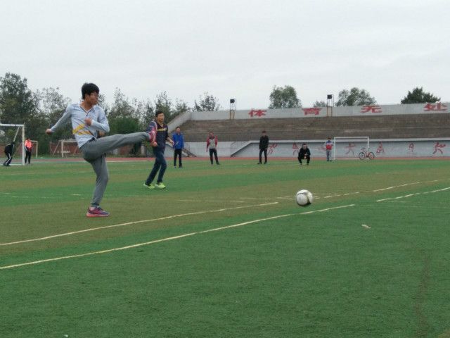 【完满班级】绳采飞扬 一球成名——智能工程学院15级完满班级活动锦集(一百四十四)