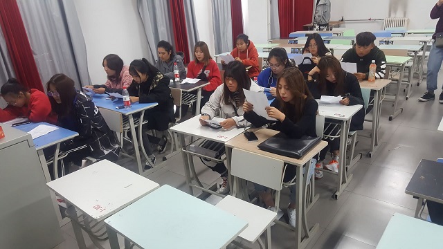 【完满班级】“春华秋实 秋毫之末”创意短视频——艺术传媒学院环设1806班创意短视频完满活动