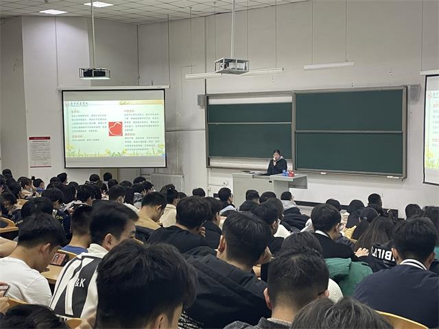 【辅导员说完满】生活向阳 人生向暖——大数据学院、信息工程学院2022级数据(专升本)专业辅导员说完满活动