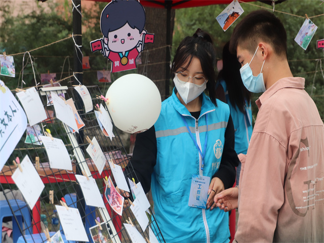 【迎新纪实】以“护”之名 点亮“新”光——书院2021迎新纪实