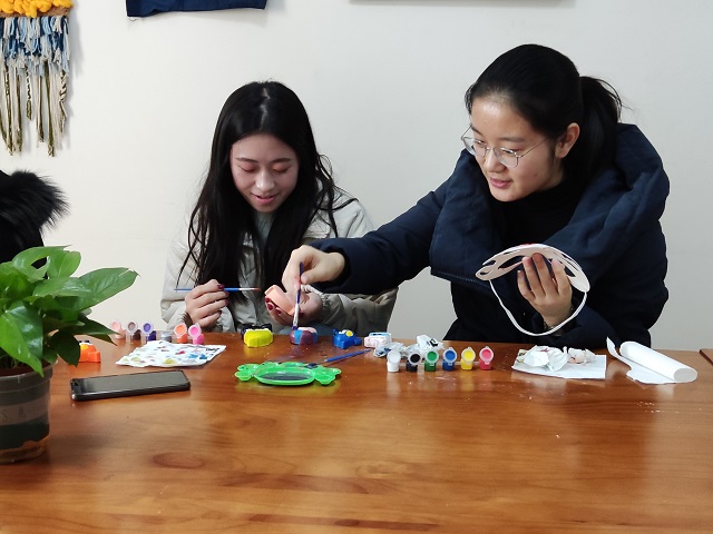 【完满班级】勾勒出彩 涂抹青春——淬炼·国际商学院会计2005班完满班级活动