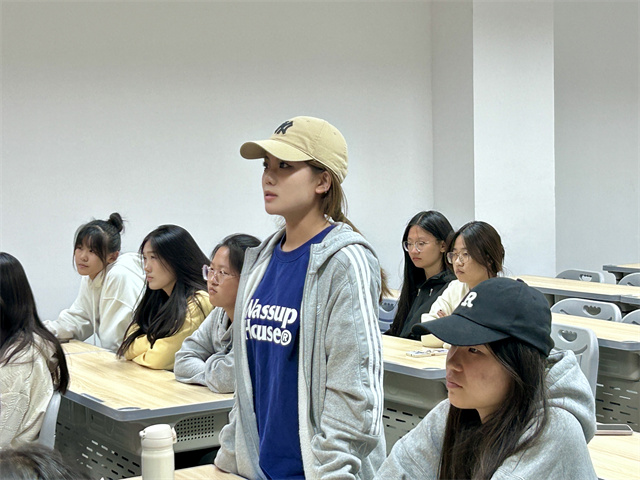 【完满团支部】忆苦惜甜 强国有我——淬炼·国际商学院人资2302班完满团支部活动
