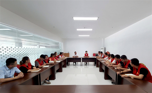 【三下乡】交流共融撷营销 在义言商淬成长——淬炼商学院青年益行国情观察实践团