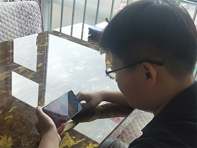 【团日活动】学习系列讲话 践行核心价值观——食品与环境学院动医1802班主题团日活动