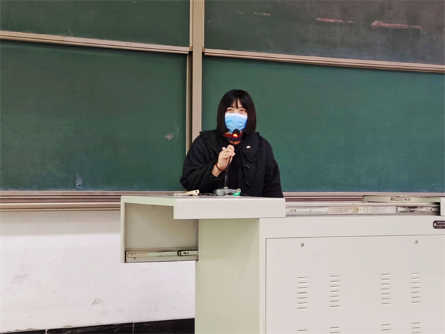 【辅导员说完满】共建平安校园 生命蓬勃璀璨——大数据学院、信息工程学院2021级辅导员说完满活动