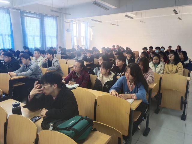 学长计划第801期：奋发图强 不负韶华——第一百零九期学长计划之“启迪现在 扬帆未来”