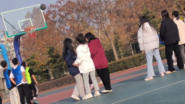 【完满团支部】篮球友谊对抗赛——大数据学院、信息工程学院计科2201班完满团支部活动