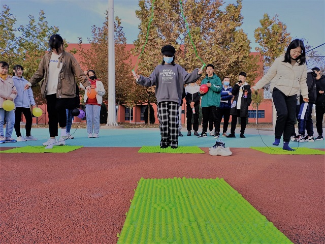 【完满班级】趣味体育 走进操场 ——远景2003班11月完满班级活动