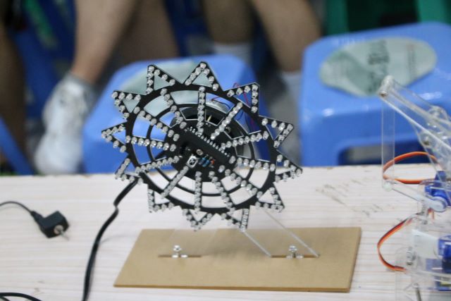 以小芯片见大世界——第三届“机智碰撞”单片机应用大赛