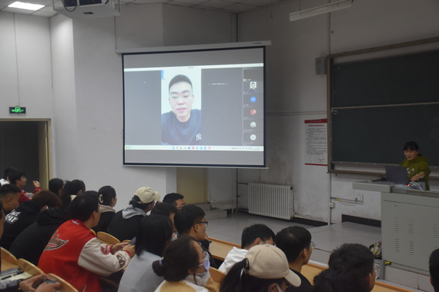 【辅导员说完满】“开学不惑”踏上完满青春路——大数据学院、信息工程学院2022级辅导员说完满