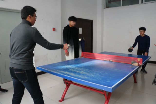激情乒乓 火热冬日——外语系第三届“成才杯”乒乓球比赛