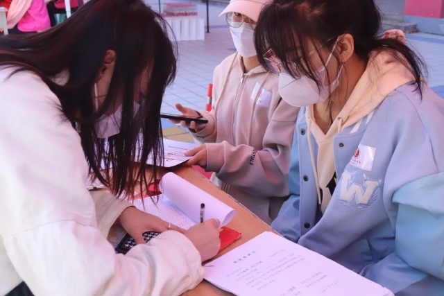 【迎新纪实】一见倾“新” 经管与你共赴此行——经济与管理学院2022年迎新工作陆续开展