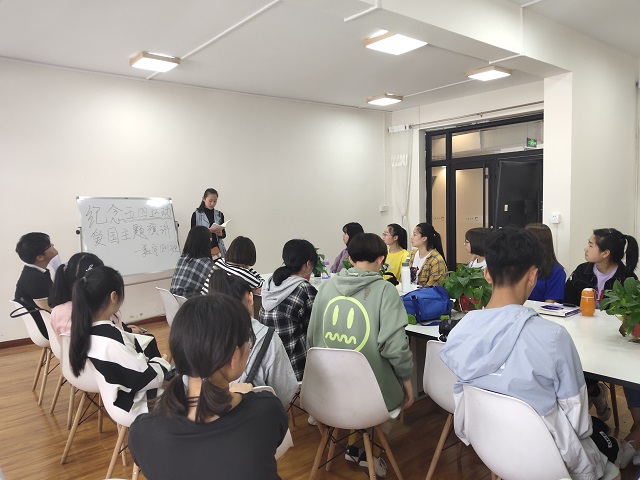 【主题团日】红色爱国朗诵——数字1801班纪念“五四运动”团日活动