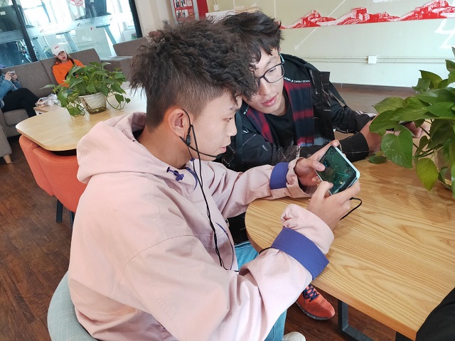 【完满班级】王者之战 谁与争锋——艺术传媒学院环设1806班“展技能 秀风采”电竞手游趣味PK赛完满班级活动