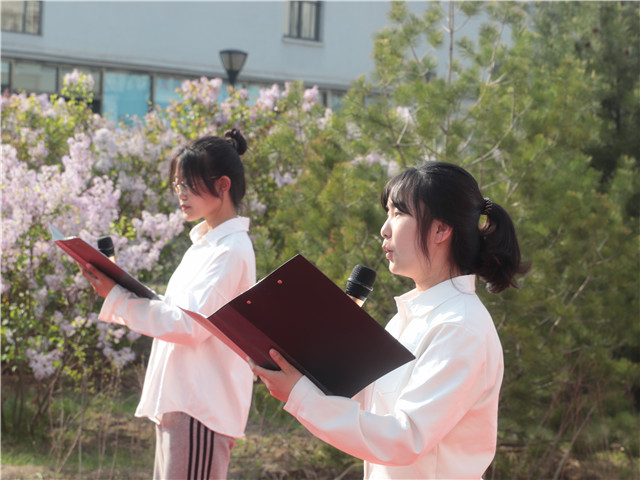 丁香满园流光色 诗词如韵 待你感受——“最美四月天”丁香诗会