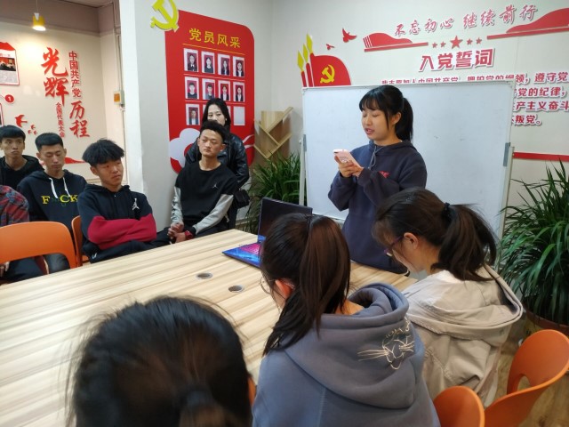 【完满班级】“唇枪舌战”考试学习分享会