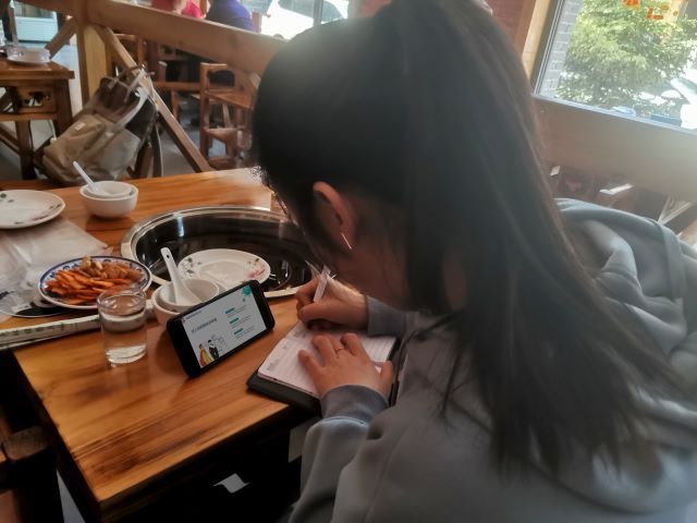 【主题团日活动】疫情之下健康为本——艺术传媒学院环设17级完满班级活动