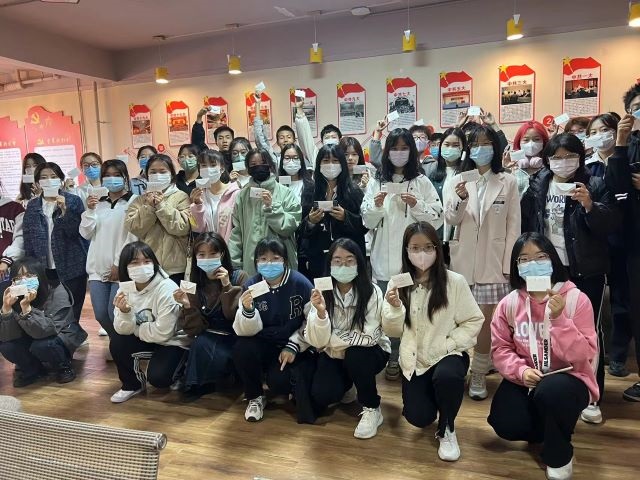 【完满班级】“疫”起运动 逐梦征程——经济与管理学院十月完满班级纪实（七）