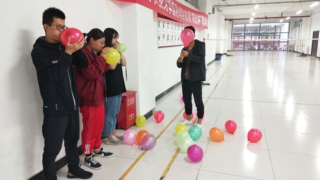 【完满班级】涂鸦流年·夏日激情·竞技完满——经济与管理学院资产1702班、区域1601班、国贸1703班完满班级活动