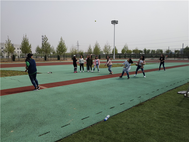 【完满班级】转角遇见爱 保护地球进行时——淬炼商学院四月完满班级主题活动（三十六）