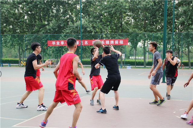 【完满班级】放飞青春 迎篮而上——智能工程学院六月完满班级主题活动（五）