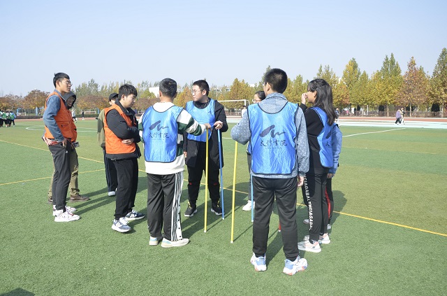 展现体育魅力 耀眼淬炼光芒——淬炼·国际商学院第九届阳光行走挑战赛