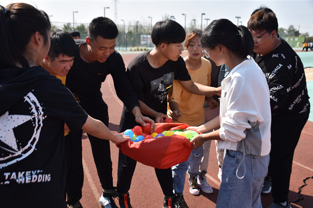 成就团队辉煌 助我人生成长——大数据学院、信息工程学院第五届“一路有你”完满总动员