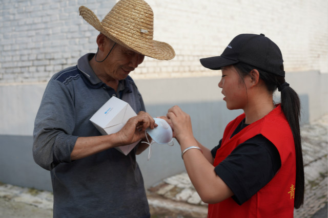 【三下乡】推进三级垃圾分类 落实雾霾防治政策
