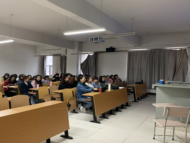 【完满班级】公益同行 为爱呼唤 ——外国语言文学系英语1905班、英语1906班、英语1907班10月完满班级活动