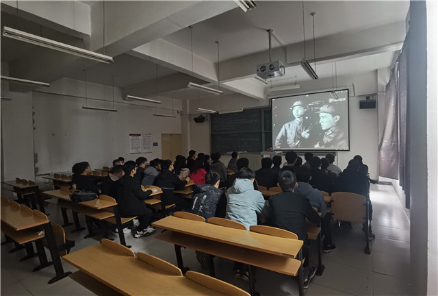 【完满班级】弘扬雷锋精神 共创和谐校园——智能工程学院电气2005班完满班级活动