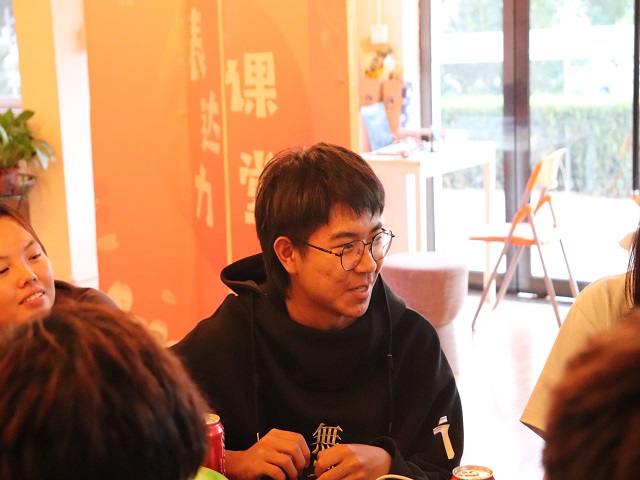 学长计划第875期:弘扬榜样魂 助力青春梦——食品与环境学院“学长计划·百花讲堂”第113期