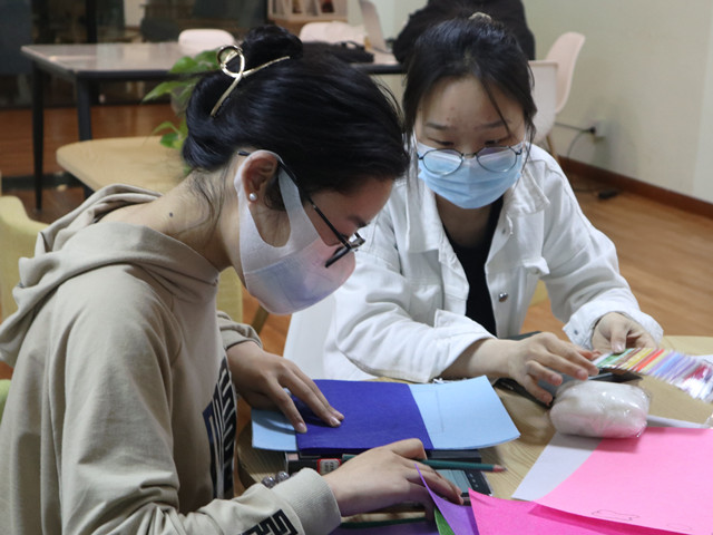 【完满团支部】手作时光 妙趣横生——淬炼·国际商学院行管2002班完满团支部活动