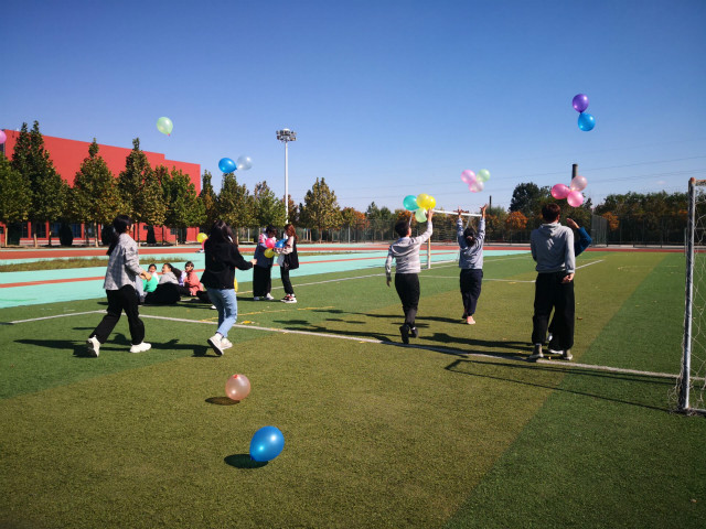 【完满班级】追逐青春梦想 绽放青春光彩——经济与管理学院十月完满班级纪实(五)