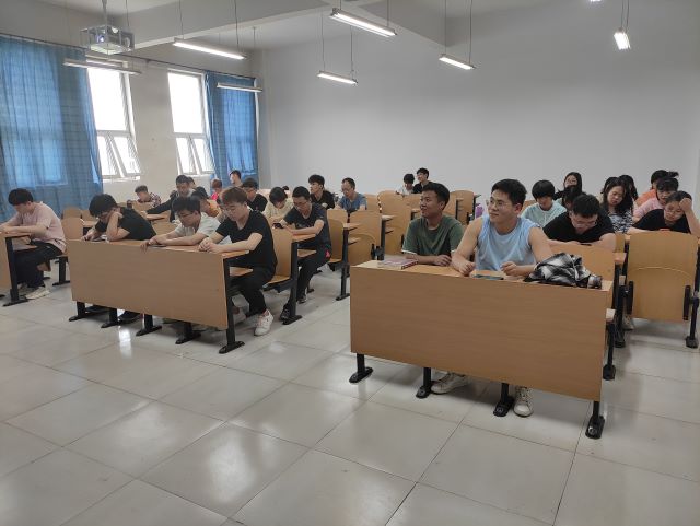 【完满班级】“亮出自我 飞翔青春”——大数据学院、信息工程学院网络工程1901完满班级活动