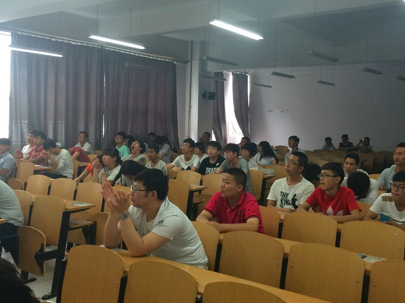 机电系举办第二十三期学长计划之考研交流会