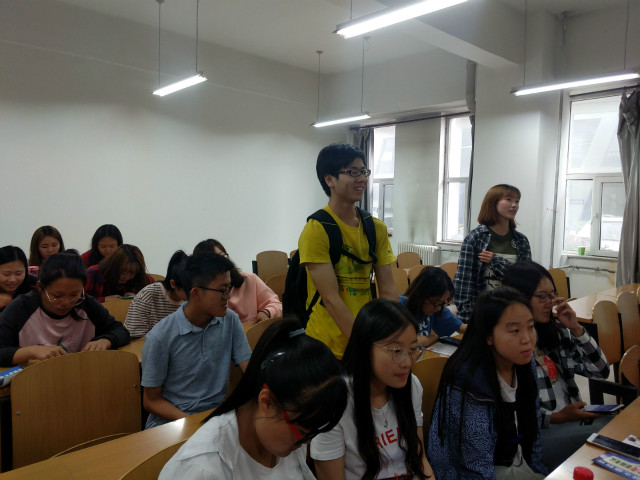 【完满班级】论百花齐放  赞别具匠心——外国语言文学学院5月完满班级活动