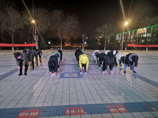 【完满班级】沐浴月光 身心放松——食品与环境学院生技1902班完满班级活动