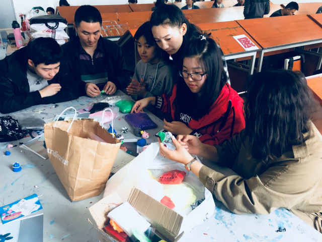 【完满班级】开启动漫之旅——艺术传媒系动画1501举办完满班级活动