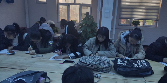 【完满班级】提笔写家书 见字如见面——计科1803“一封家书”活动