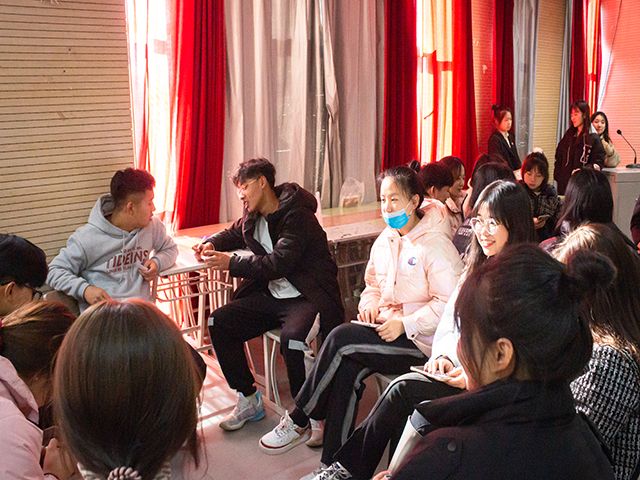 学长计划第919期:这个冬天遇不见心软的神 来邂逅超级榜样——艺术传媒学院“榜样成长 励志人生”超级学长系列活动第三十期