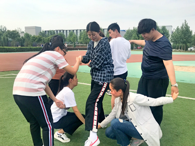 【完满班级】青春洋溢 放飞六月——淬炼商学院举办六月完满班级主题活动（七）