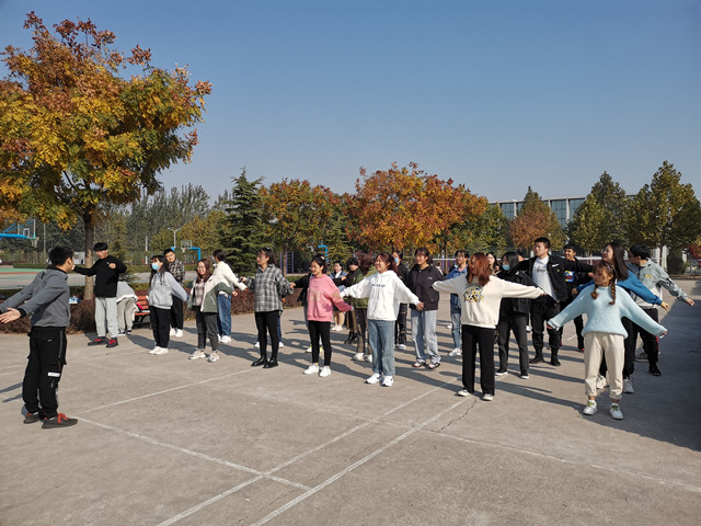 【完满班级】竞技体育 激情青春——淬炼商学院营销1801班、财务1902班完满班级活动